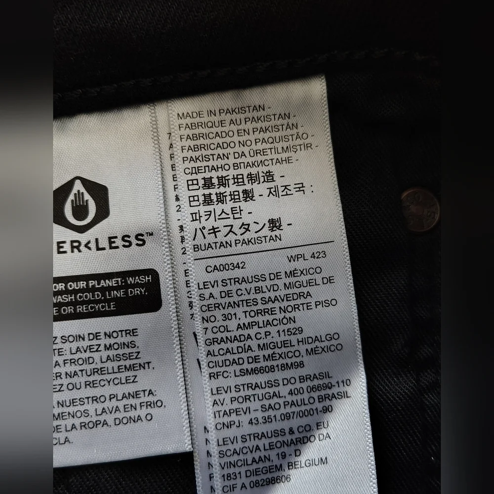 Levi's 511 Slim Men's Black Jeans Size W32  L 30